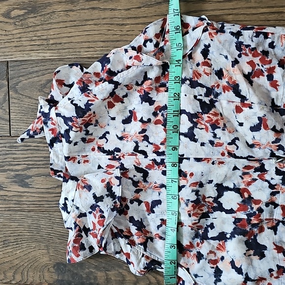 Club Monaco Floral Ruffled Blouse - Picture 3 of 4